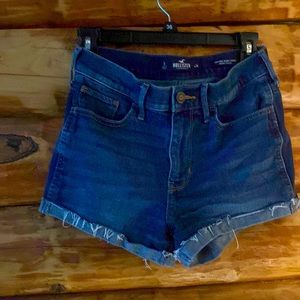Hollister size 3 Jean shorts